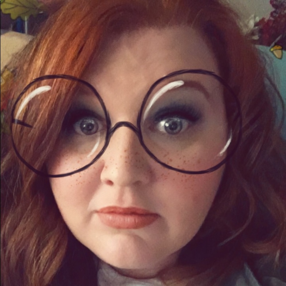 Meet your Posher, Nancy